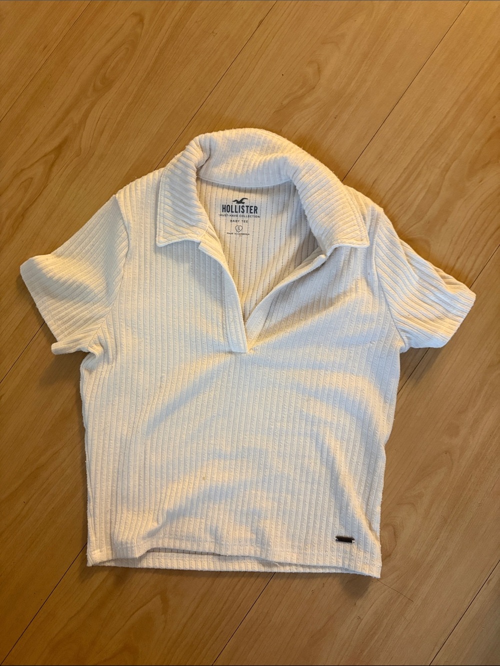Hollister Cream Ribbed Short Sleeve Polo Top